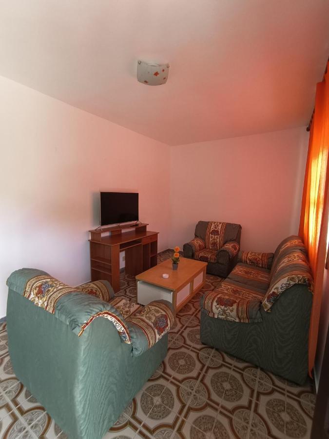 Vivienda Vacacional Villa Mocanal ภายนอก รูปภาพ